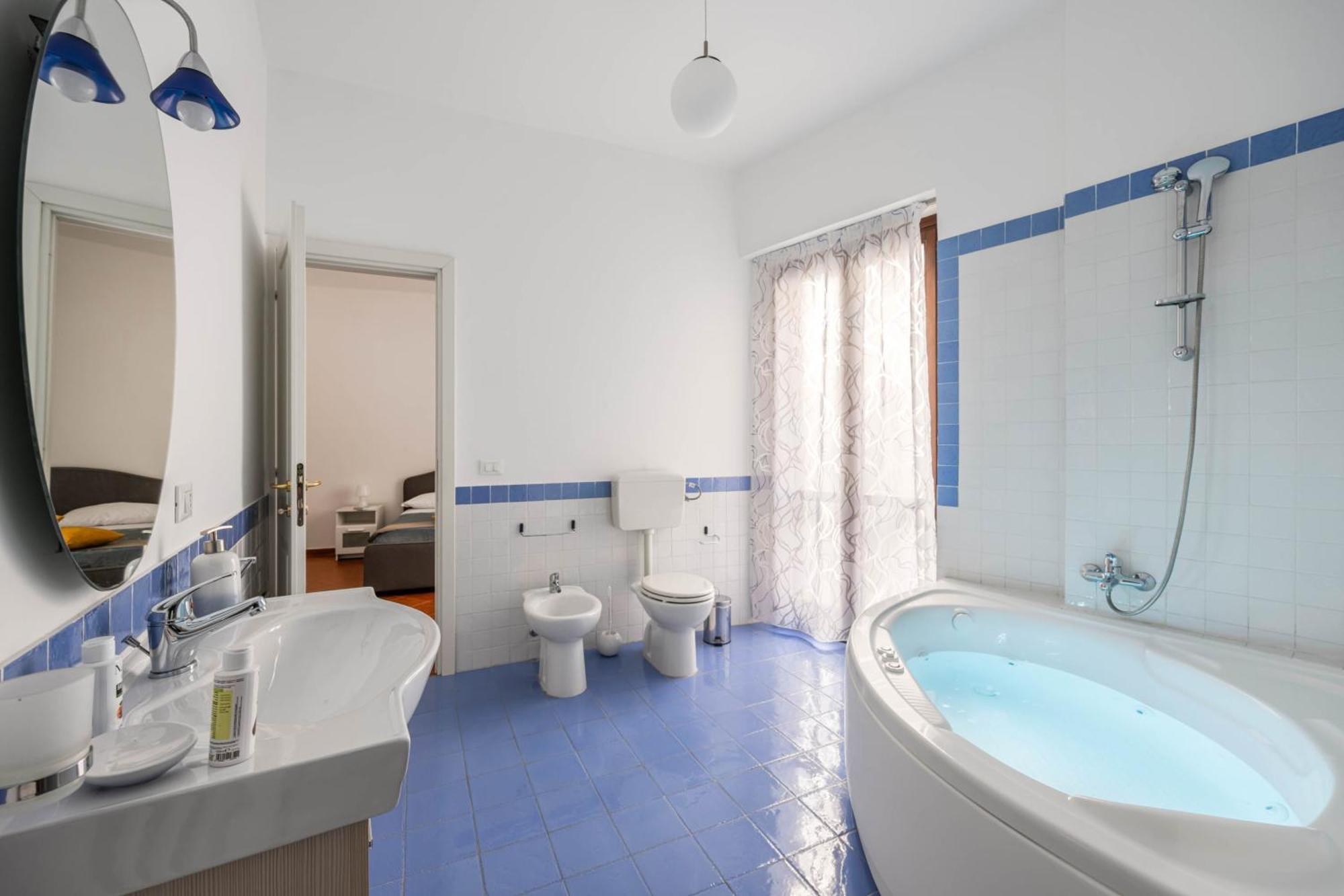 Sedie Volanti Apartment With Jacuzzi Palermo Exterior foto